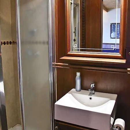 Vacation Service Seafront Apartments *