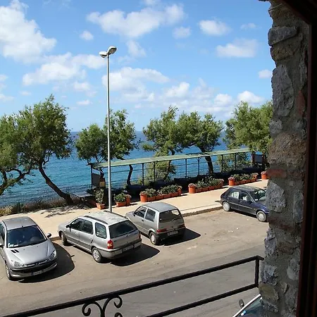 Vacation Service Seafront Apartments