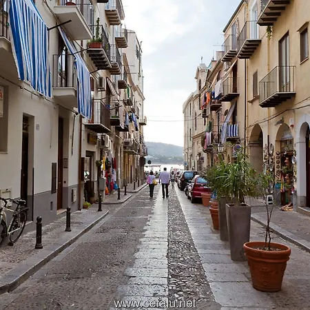 Apartament Vacation Service Seafront Apartments Cefalù