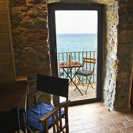 Vacation Service Seafront Apartments Apartament Cefalù