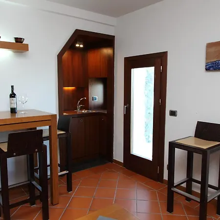 Vacation Service Seafront Apartments *