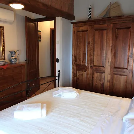 Vacation Service Seafront Apartments Apartament