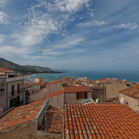 Vacation Service Seafront Apartments Cefalù