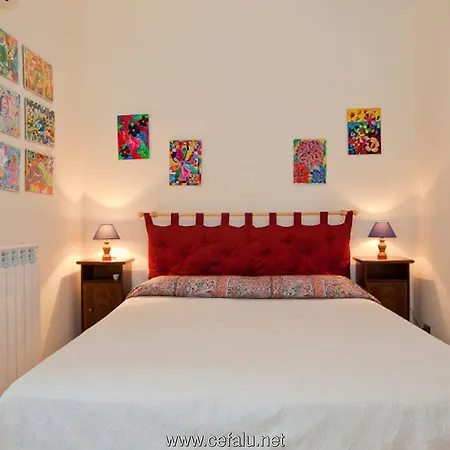 Vacation Service Seafront Apartments *