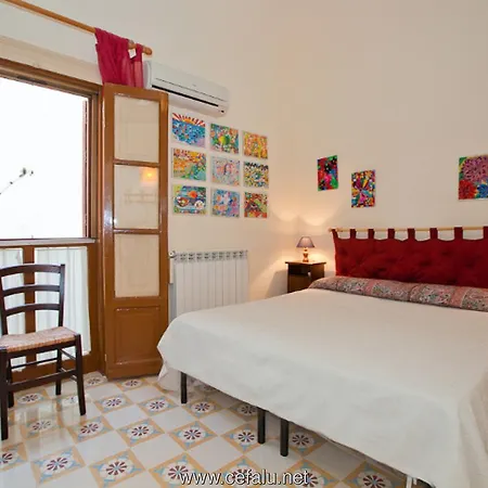 Vacation Service Seafront Apartments Apartament Cefalù
